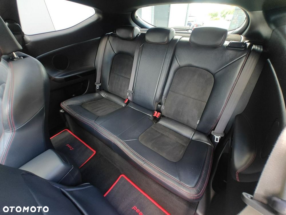 Kia Ceed - 19