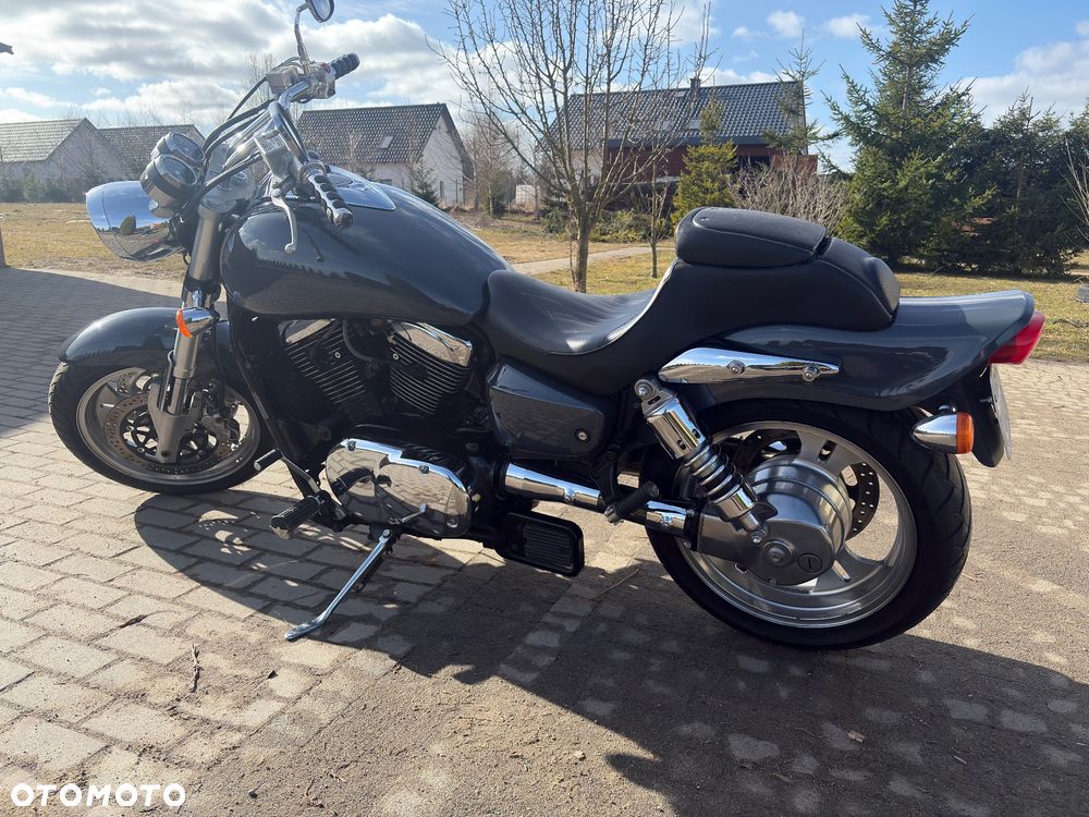 Suzuki Marauder - 16