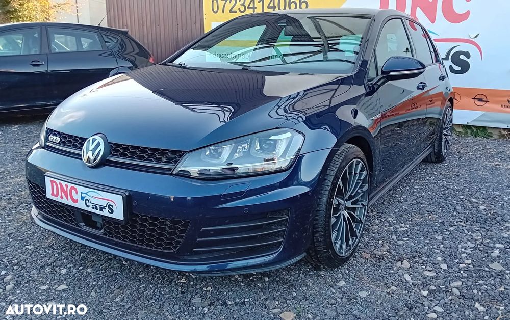 Volkswagen Golf 2.0 TDI GTD - 18