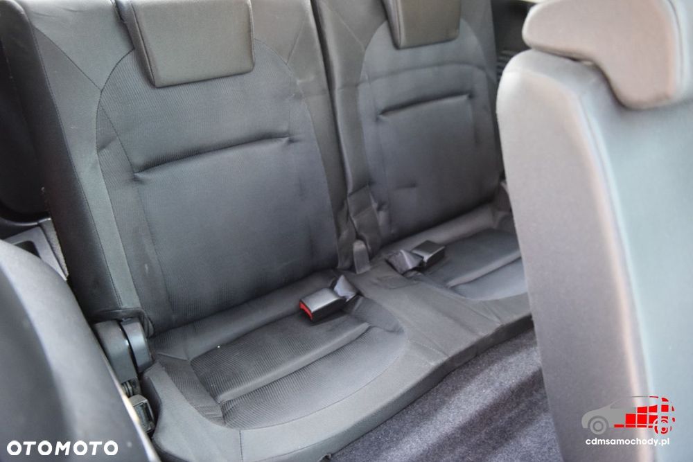 Nissan Qashqai+2 - 21