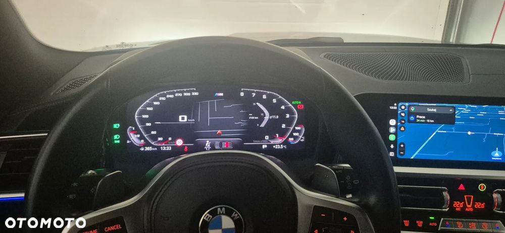 BMW Seria 3 330i M Sport - 16