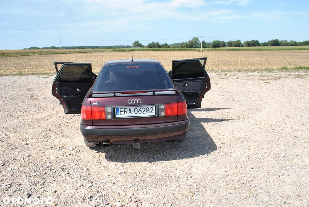 Audi 80 2.0 E - 22