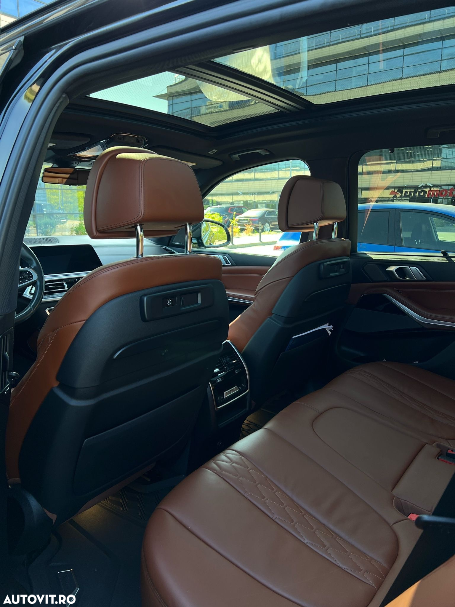 BMW X5 xDrive50i - 7