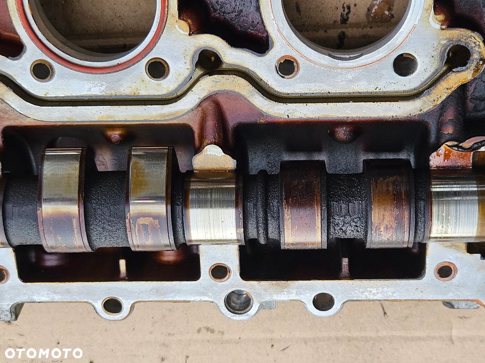 Volvo V50 S40 2.4 20V głowica silnika wałki rozrządu 8642289 8642291 - 6