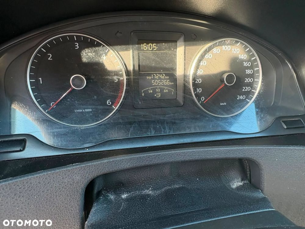 Volkswagen Transporter - 12