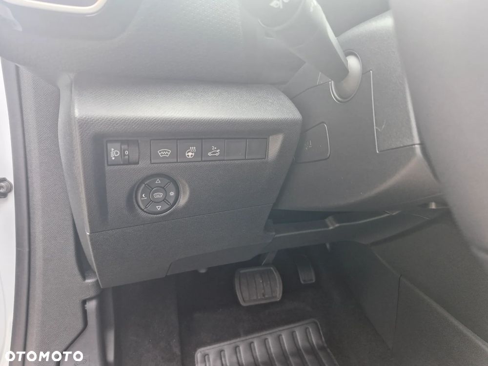 Citroën C4X 1.2 mHEV Max eDCT6 - 15