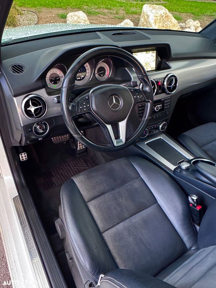 Mercedes-Benz GLK - 12