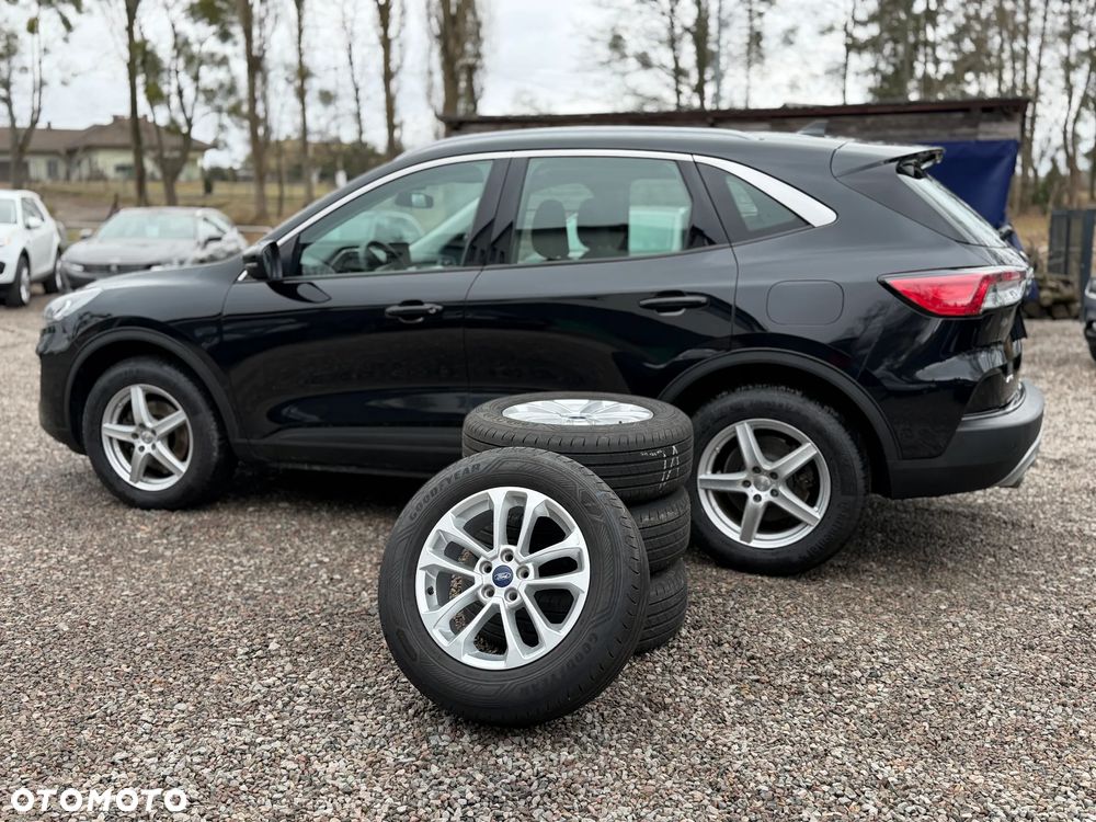 Ford Kuga 2.0 EcoBlue 4x4 TITANIUM - 11