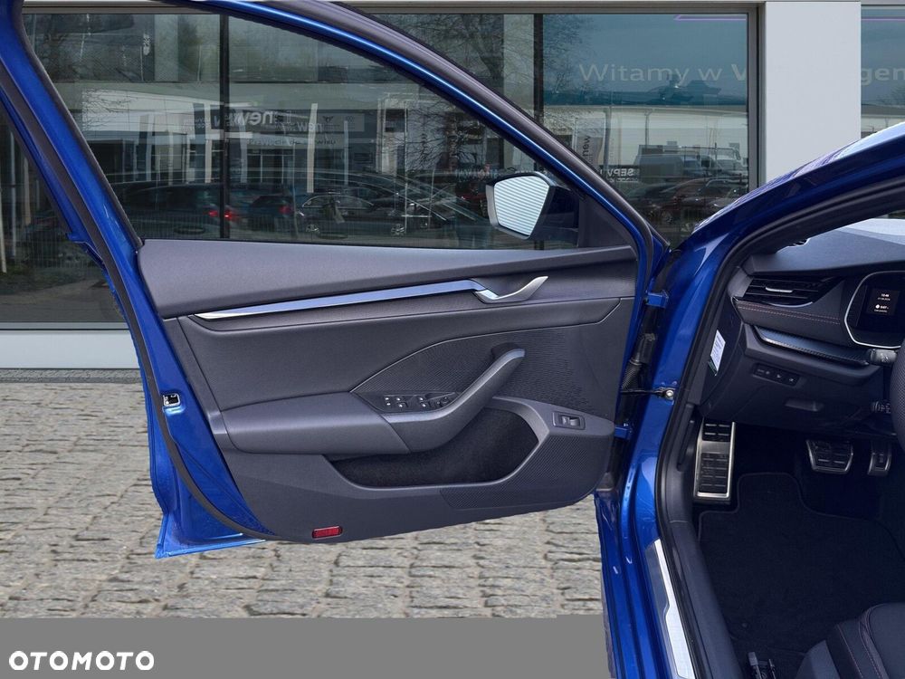 Skoda Octavia 2.0 TSI RS DSG - 11