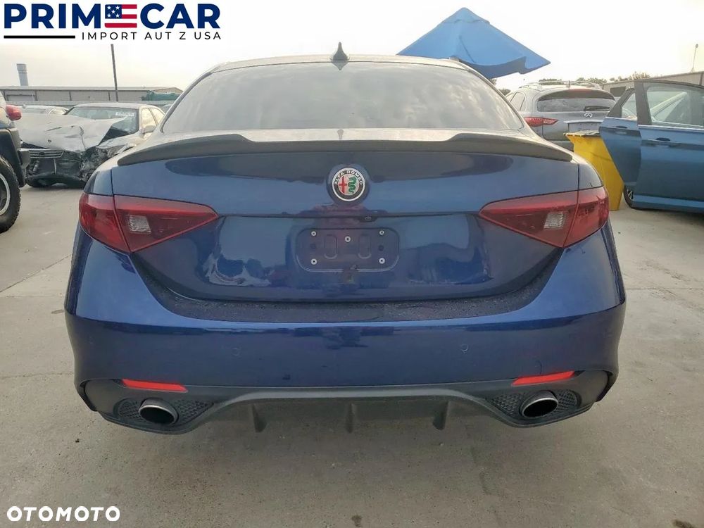 Alfa Romeo Giulia 2.0 Turbo Veloce - 3