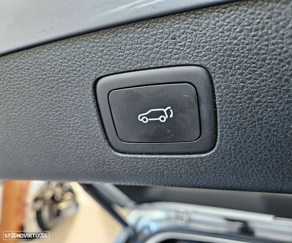 MG EHS 1.5 T-GDI Plug-in Hybrid Luxury - 44