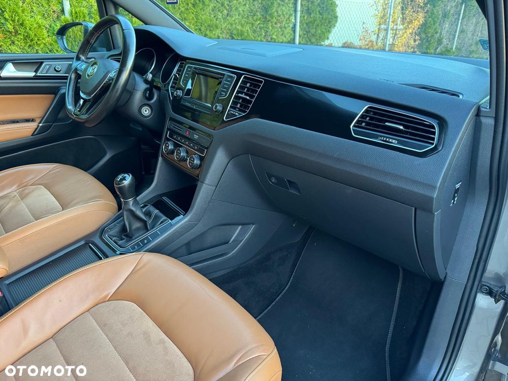 Volkswagen Golf Sportsvan - 22