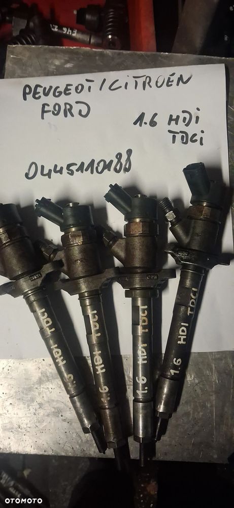 Wtrysk wtryskiwacz komplet mazda ford citroen peugeot 0445110188