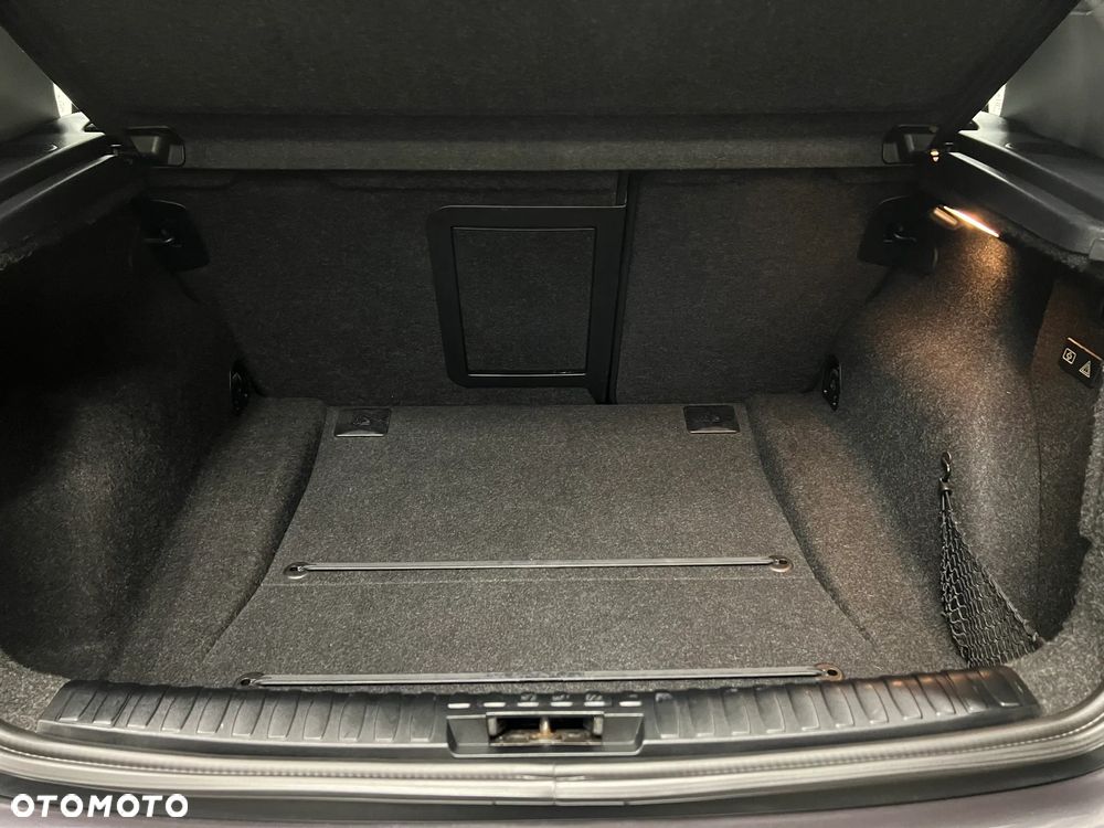 BMW Seria 1 118d DPF Edition Lifestyle - 20