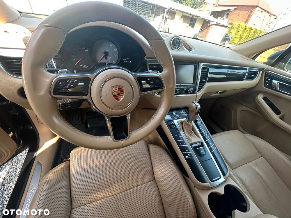 Porsche Macan S - 5