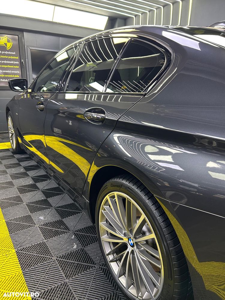 BMW Seria 5 530d AT - 22