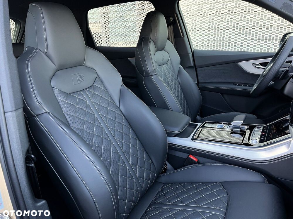 Audi Q7 - 21