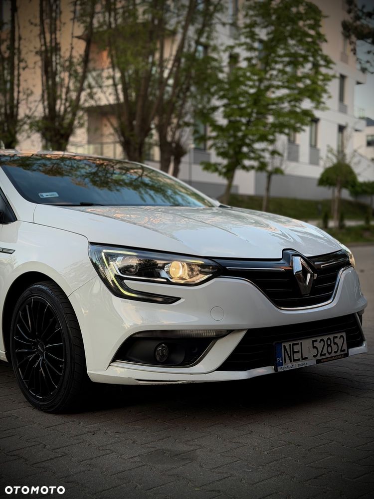 Renault Megane 1.5 dCi Zen - 2