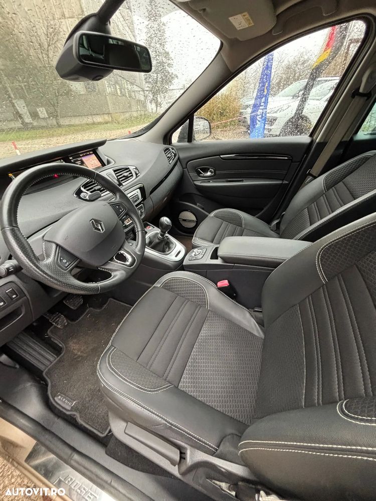 Renault Scenic - 12
