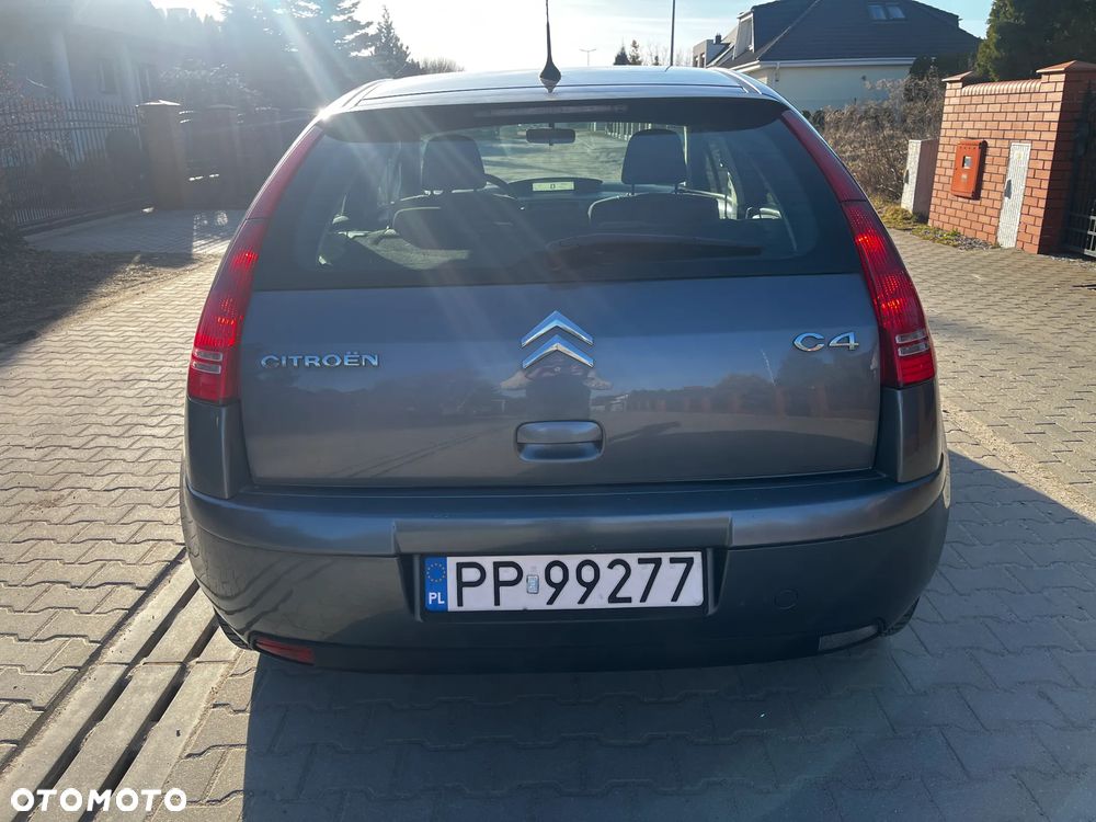 Citroën C4 1.6 HDi Equilibre - 12