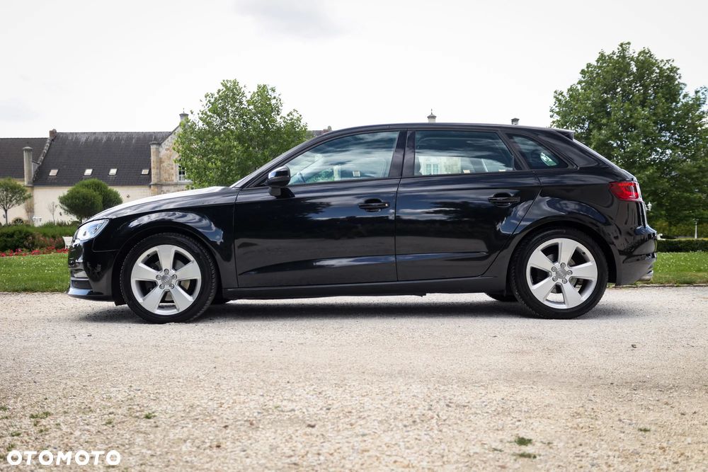 Audi A3 Sportback 2.0 TDI Ambition - 4