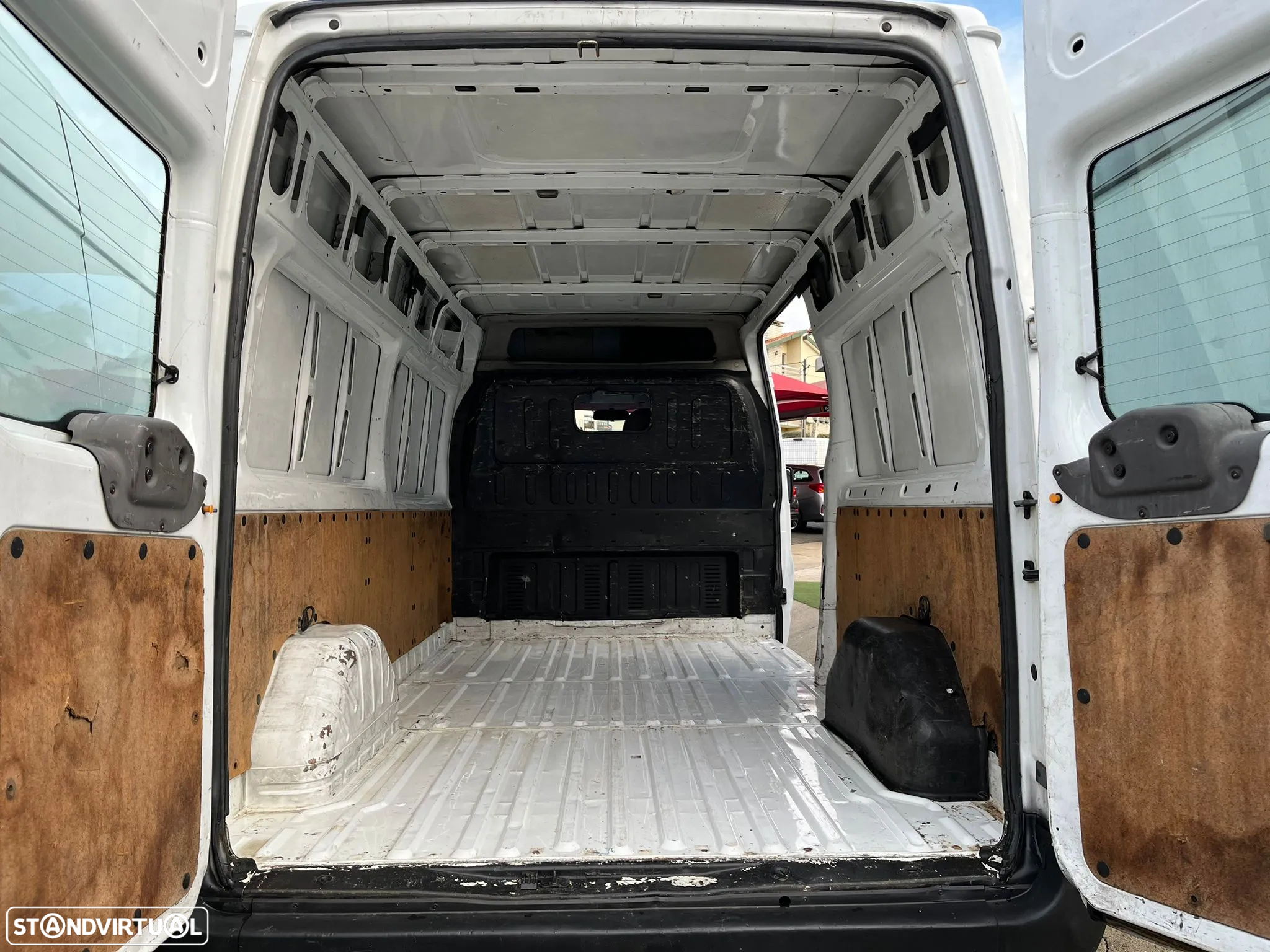 Ford Transit | 2.2 TDCI | 3 Lug. - 9