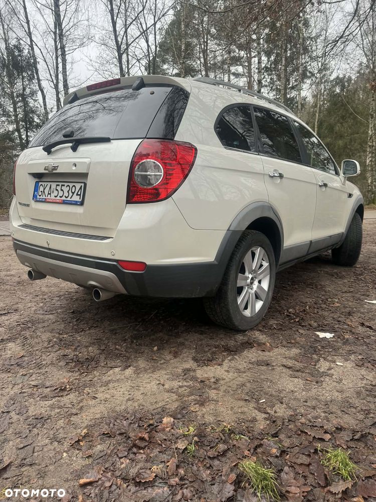 Chevrolet Captiva 2.4 LT+ - 4