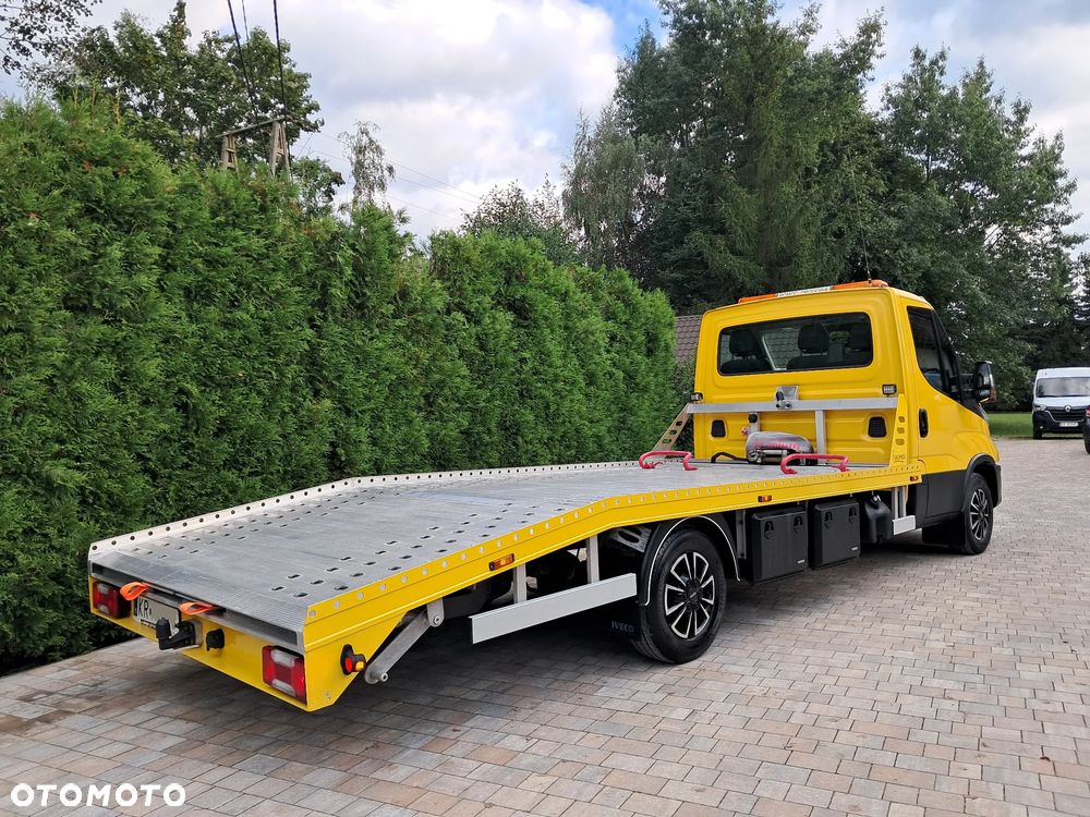 Iveco DAILY - 18