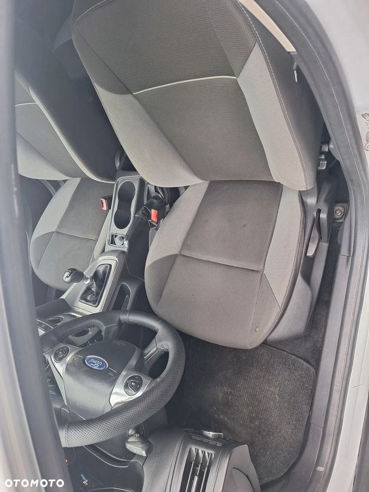 Ford Focus - 5
