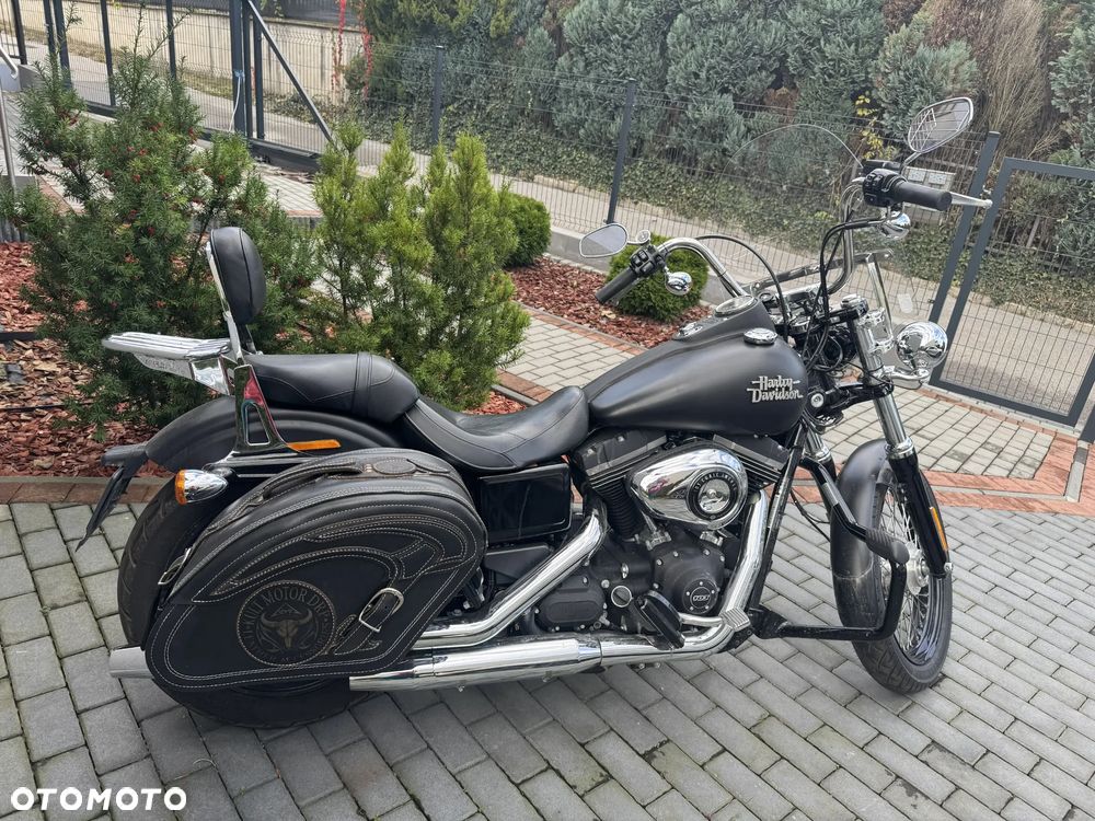 Harley-Davidson Dyna Street Bob - 3