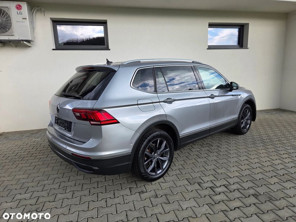 Volkswagen Tiguan Allspace - 18