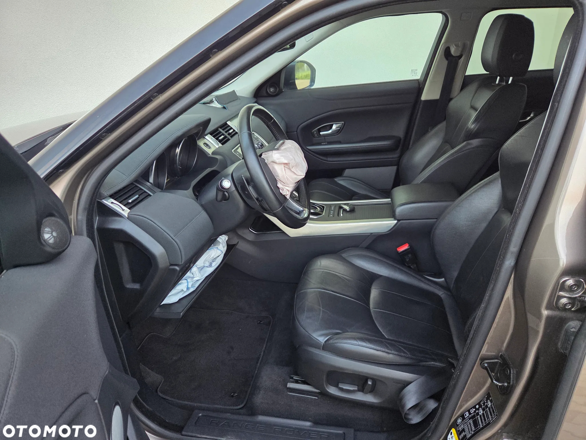 Land Rover Range Rover Evoque - 8