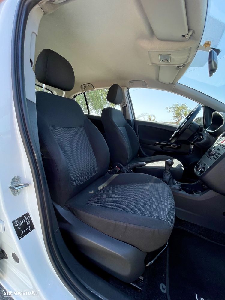Opel Corsa 1.3 CDTi Enjoy - 12