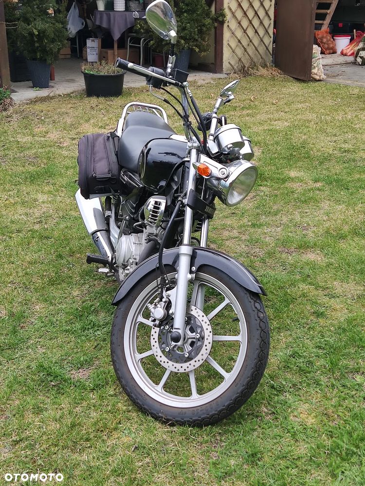 Yamaha YBR - 3