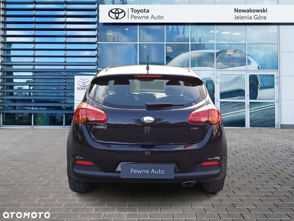 Kia Ceed - 6