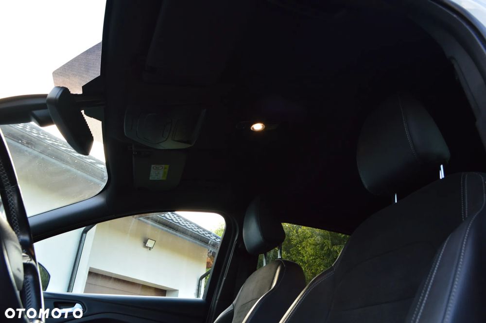 Ford Kuga 2.0 TDCi AWD ST-Line Black - 18