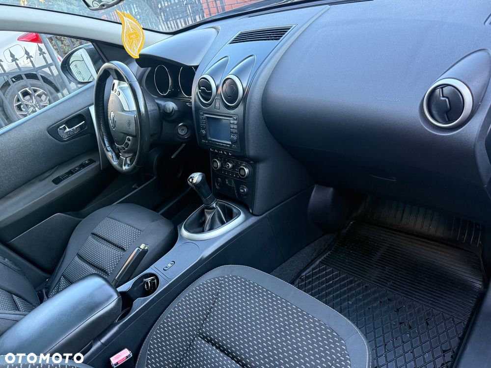 Nissan Qashqai - 12