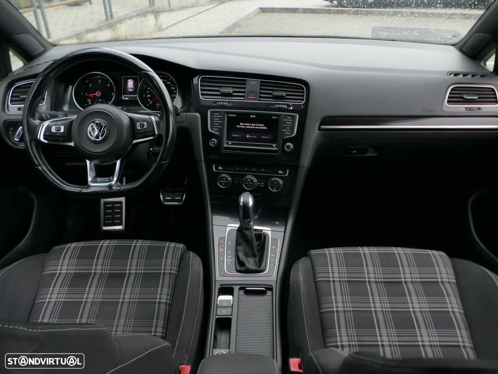 VW Golf Variant 2.0 TDi GTD DSG - 40