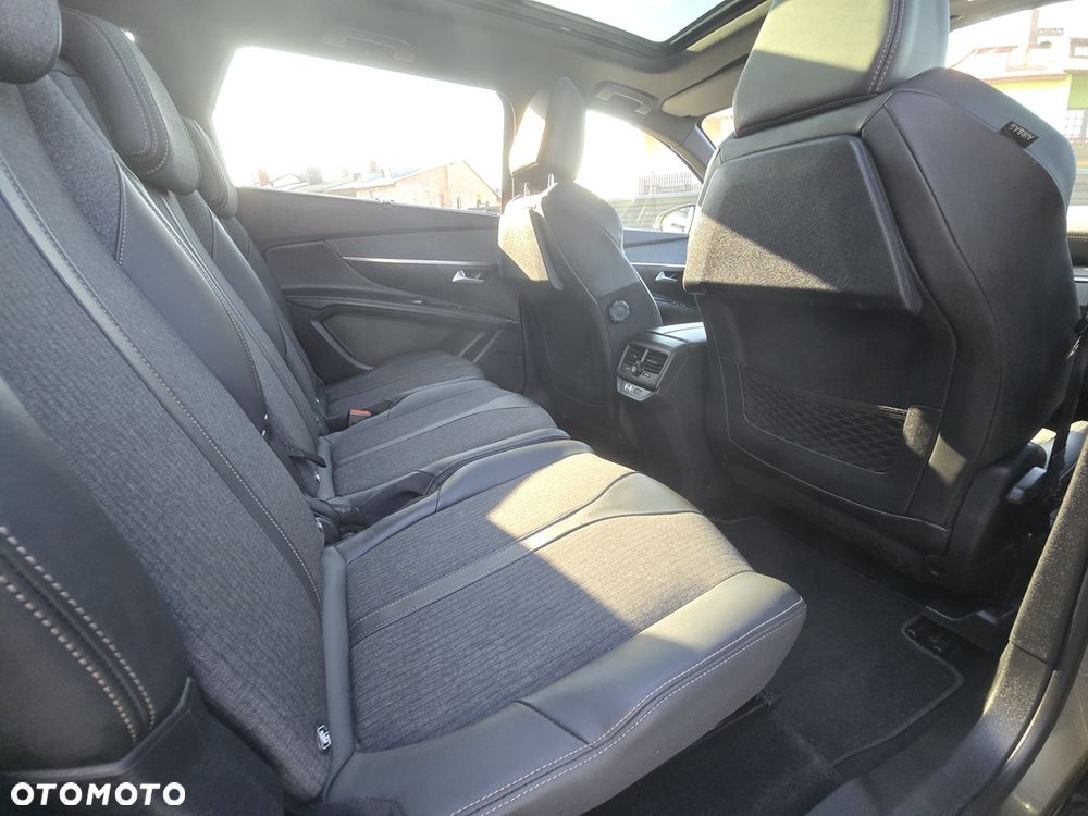 Peugeot 5008 - 11
