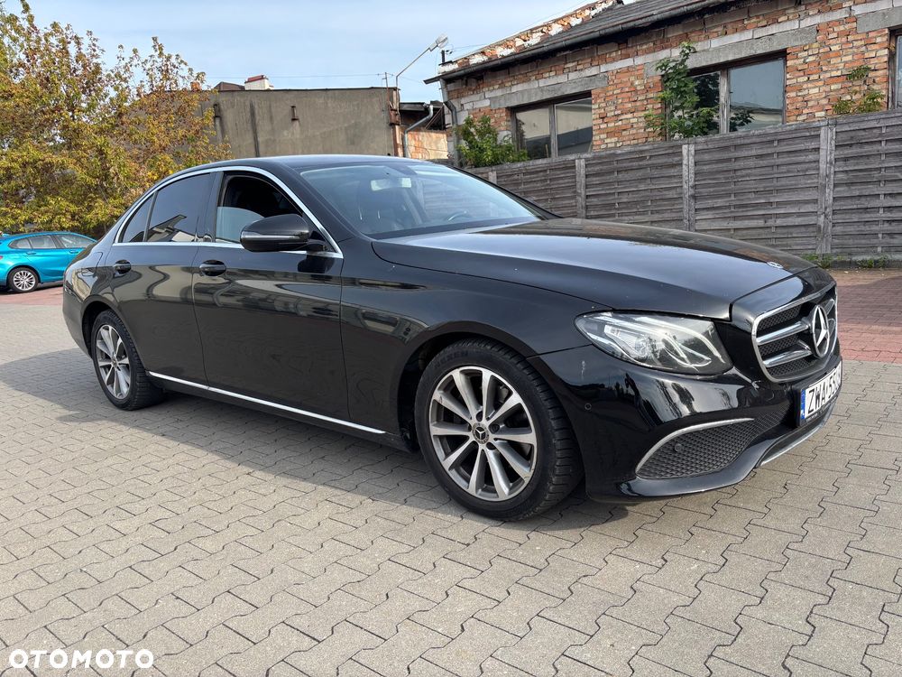 Mercedes-Benz Klasa E 200 d Business Edition 9G-TRONIC - 1