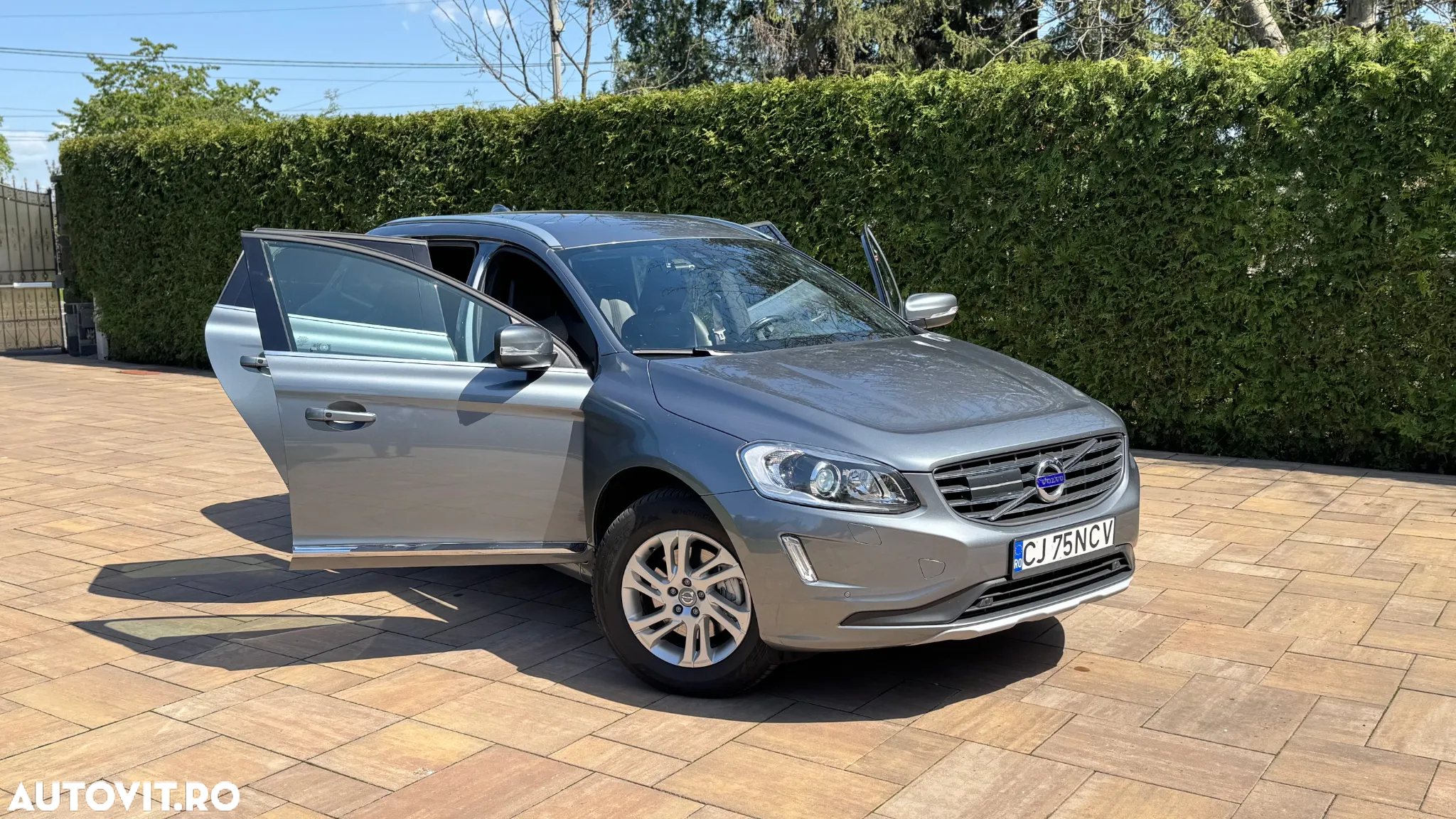 Volvo XC 60 D4 AWD Geartronic Summum - 18