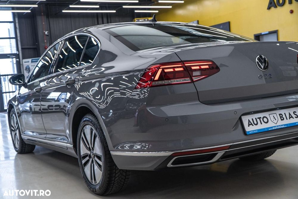 Volkswagen Passat 1.4 TSI DSG GTE - 32