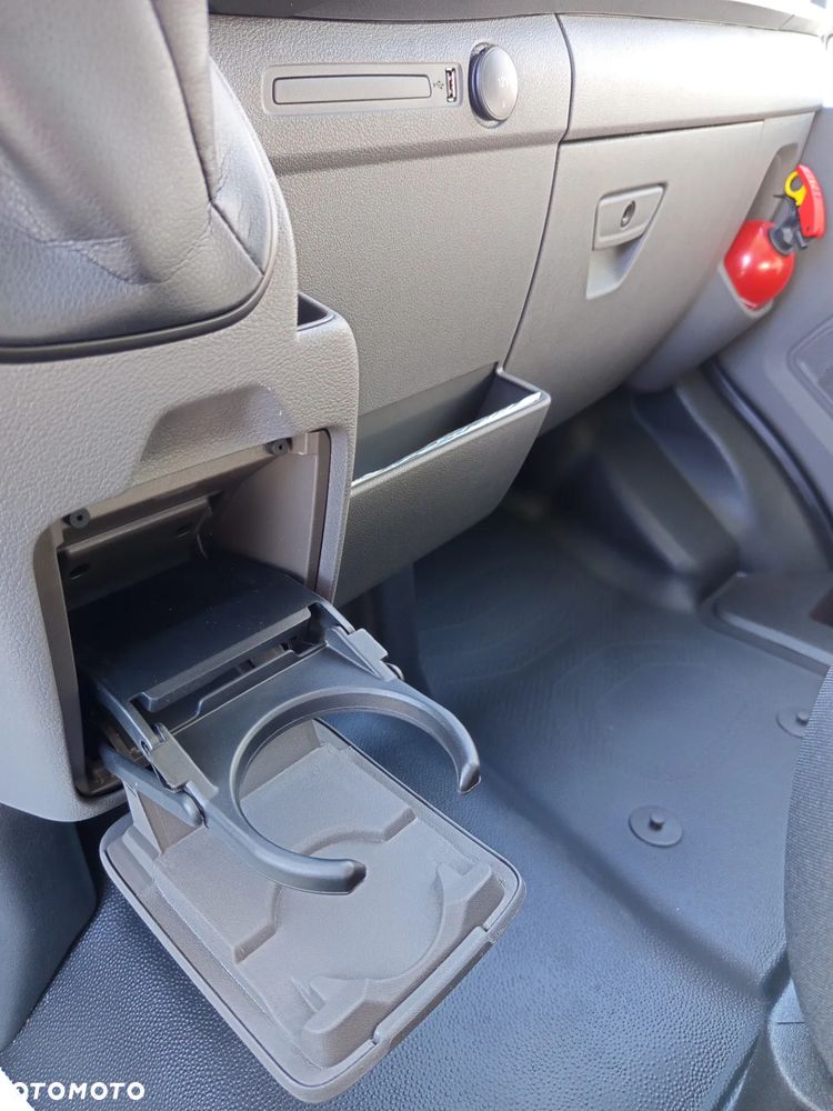Ford Transit - 18