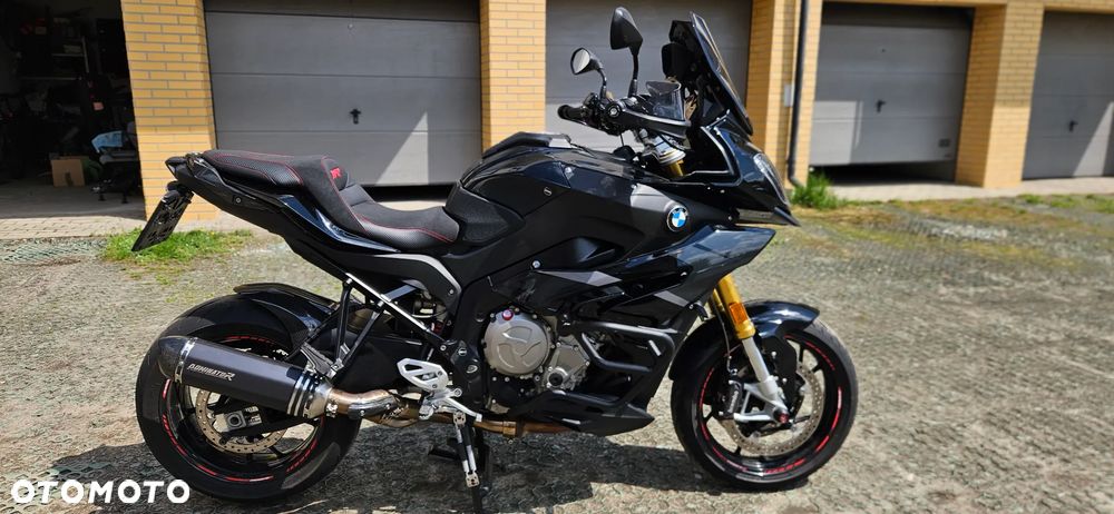 BMW XR - 1
