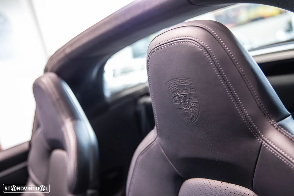 Porsche 911 (992) Targa 4 PDK - 16