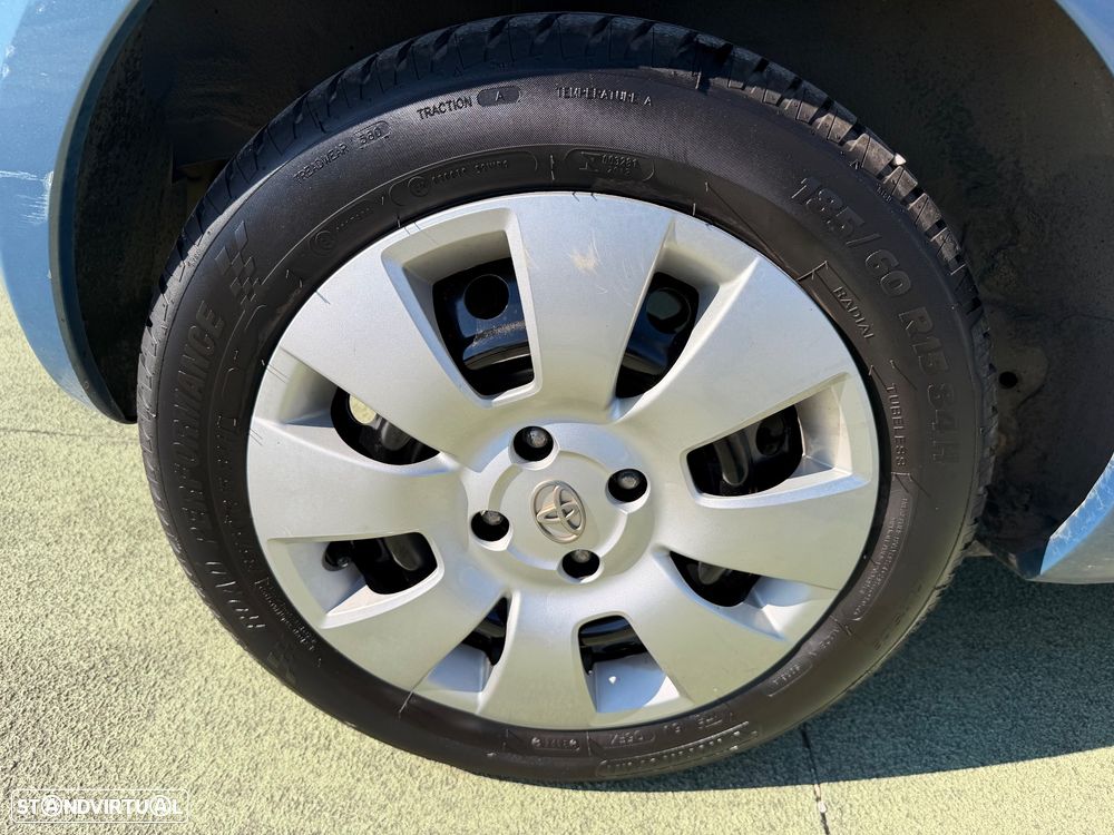 Toyota Yaris 1.4 D-4D Sol AC+VSC - 8