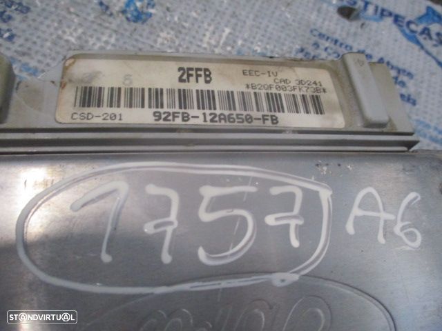 Centralina E9AF14A624AA  92FB12A650FB FORD FIESTA 1993 1.1 50CV 5P VERMELHO DANIFICADO - 4