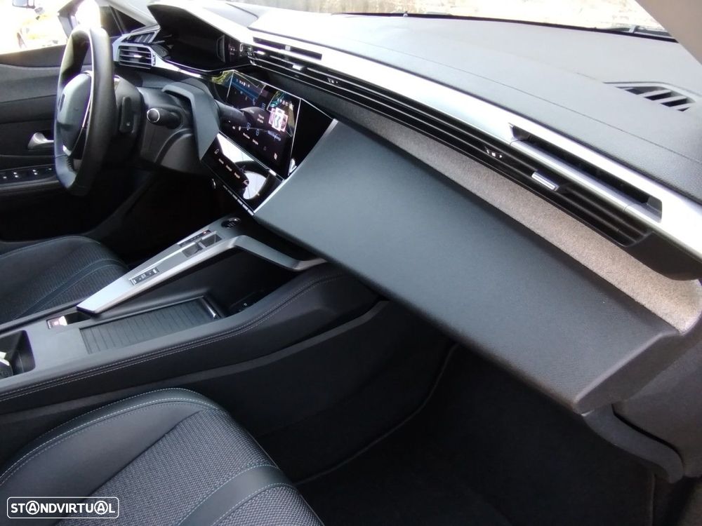 Peugeot 308 SW 1.2 PureTech Allure EAT8 - 25