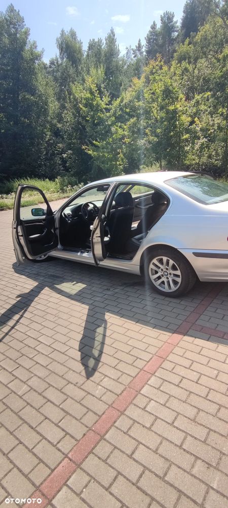 BMW Seria 3 - 16
