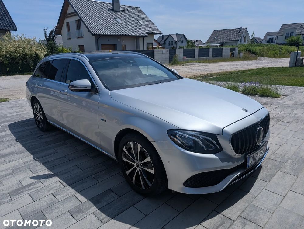 Mercedes-Benz E-Class 2019 photo 3